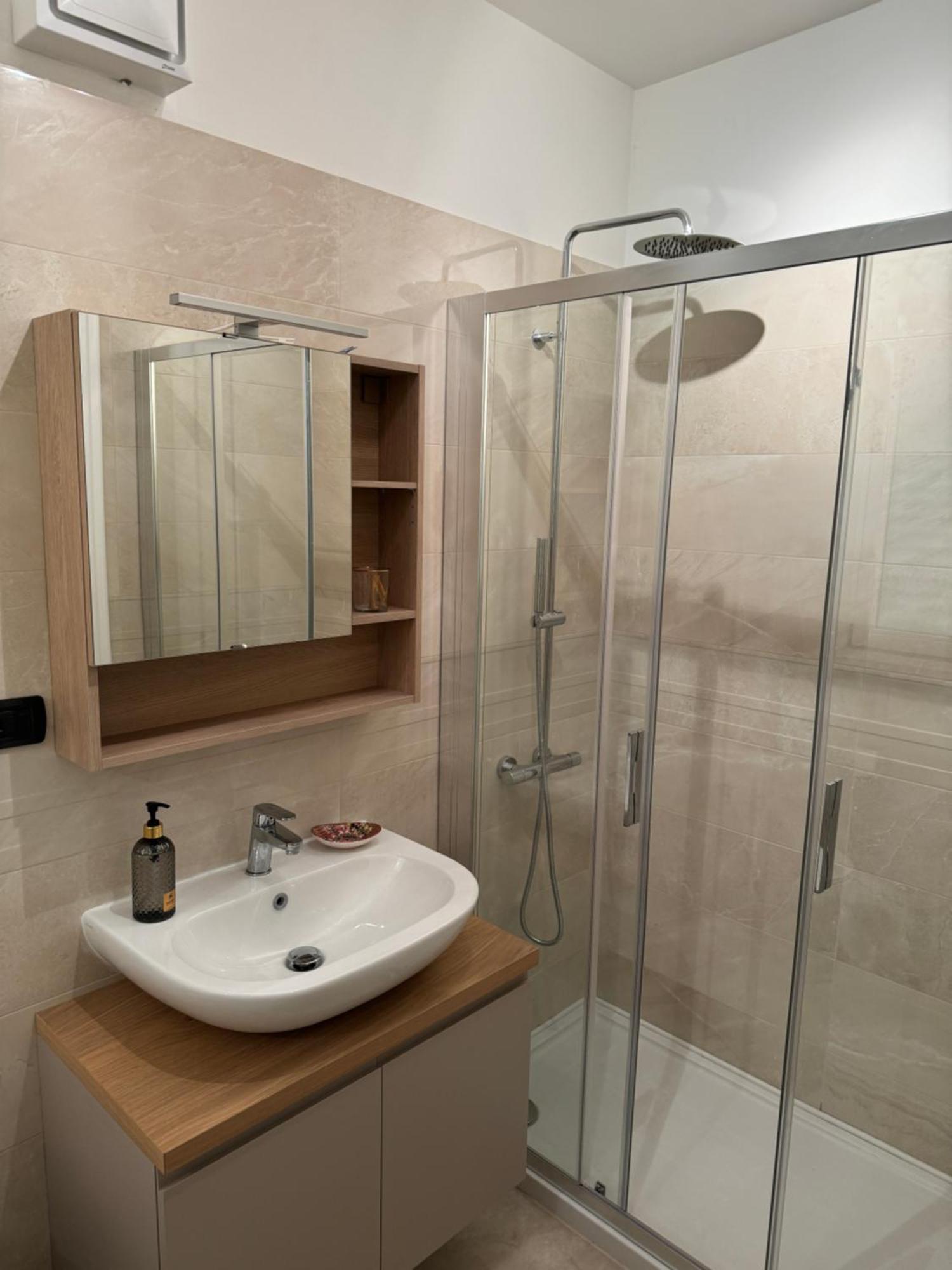 شقة Friends&Family Apartament روما المظهر الخارجي الصورة